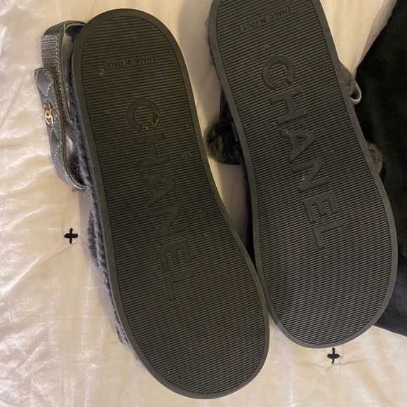 Chanel Interlocking CC Logo Slingback Sandals. Grey size 39, great condition! - Picture 4 of 6